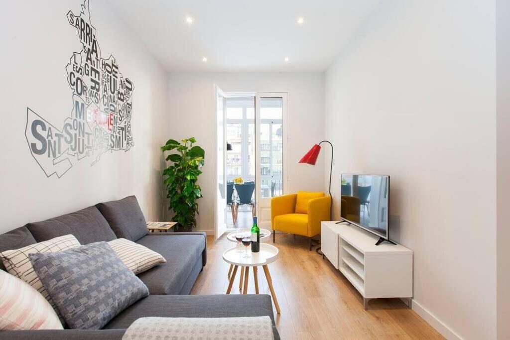 Perfectly Located 4Bed 4Bath Apartment In Barcelona 3 1 Exterior foto