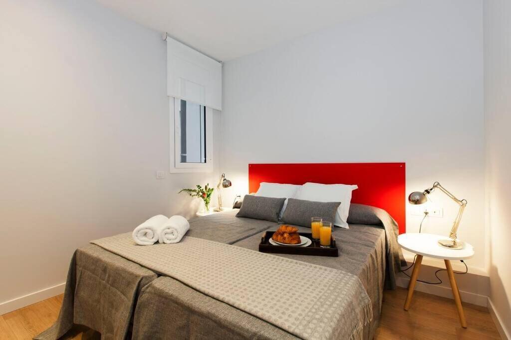 Perfectly Located 4Bed 4Bath Apartment In Barcelona 3 1 Exterior foto